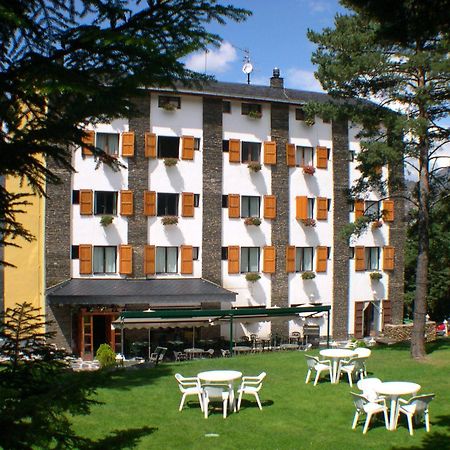 Coma Bella Hotel Sant Julia de Loria Bagian luar foto