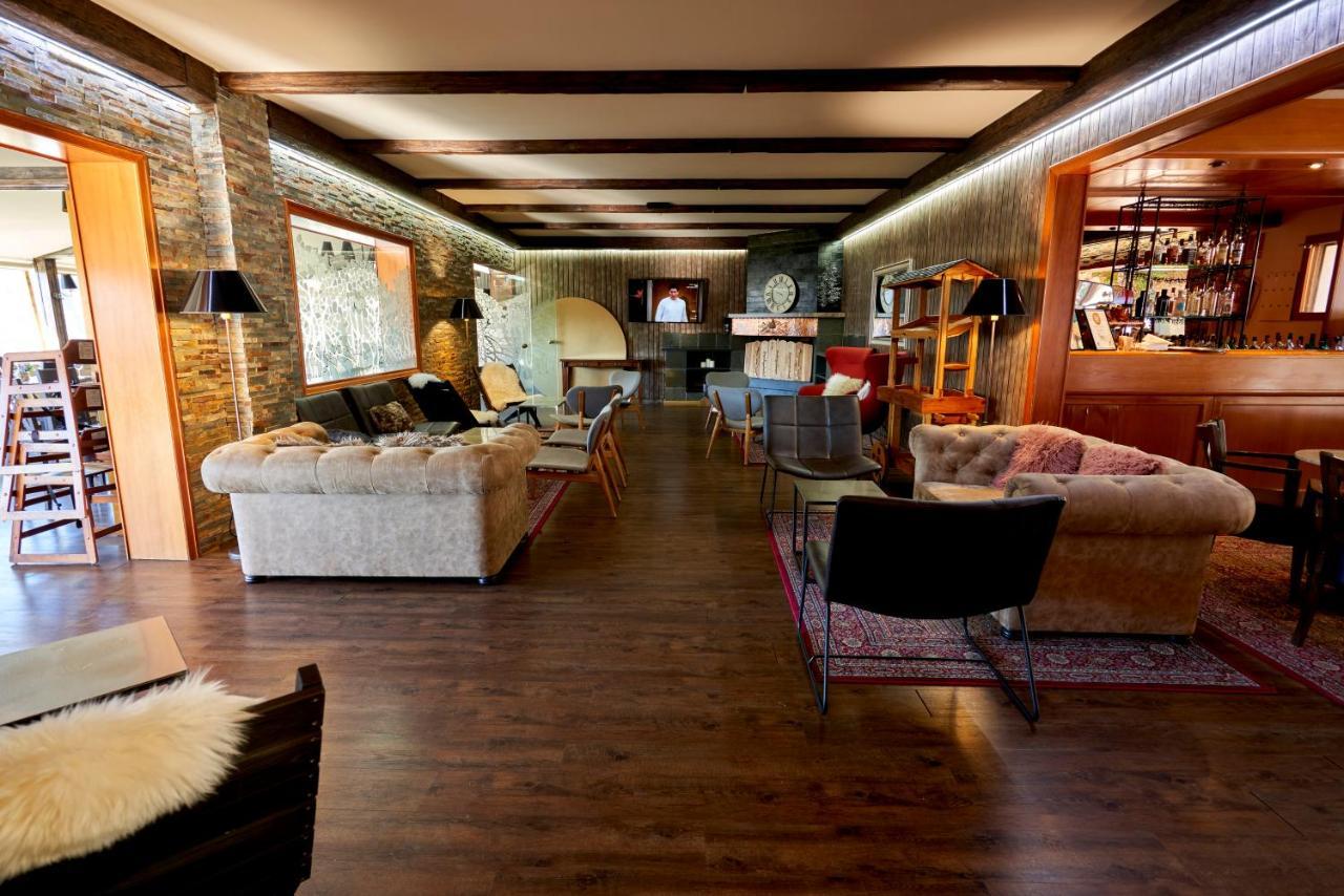 Coma Bella Hotel Sant Julia de Loria Bagian luar foto